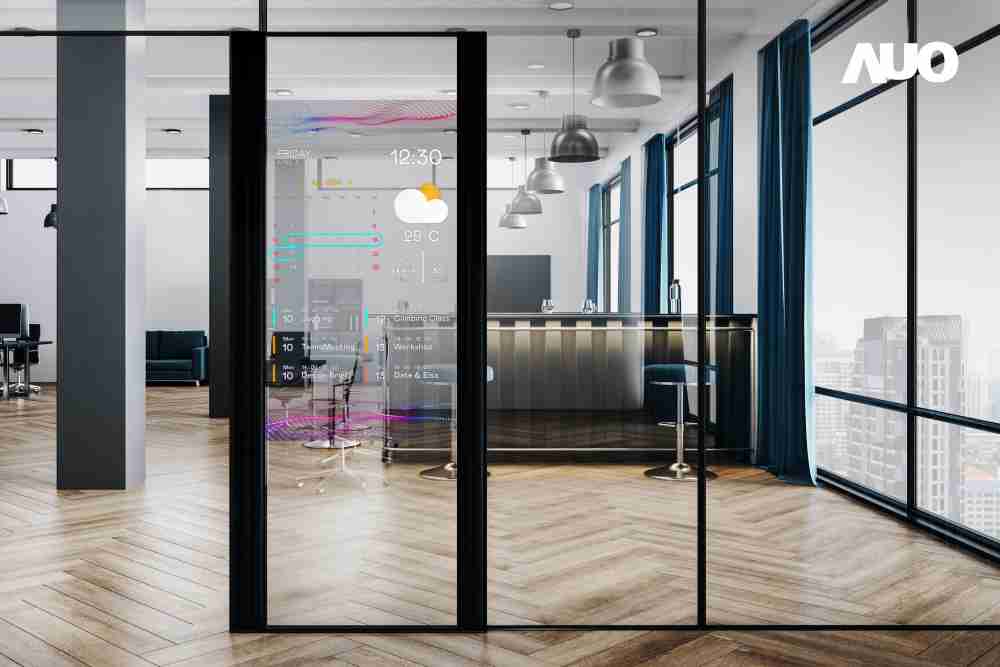 彩霸王致力于研发低能耗之绿色产品，，如低能耗发光组件Micro LED显示技术，，具高透明、、、可无限拼接的特性，，，，可依需求调整并延伸应用于不同场域，，，包括汽车侧窗或家庭玄关、、智慧橱窗、、、商业展示等